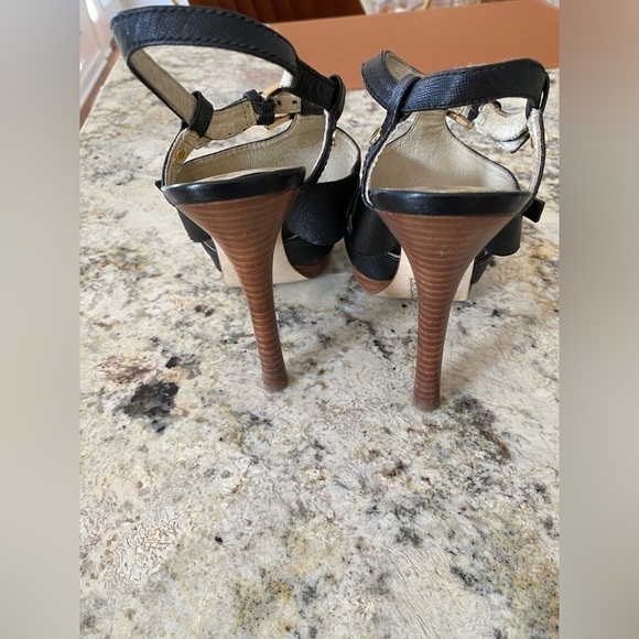 MICHAEL Michael Kors Platform Sandals Women’s Black Size 6.5 - Picture 5 of 6